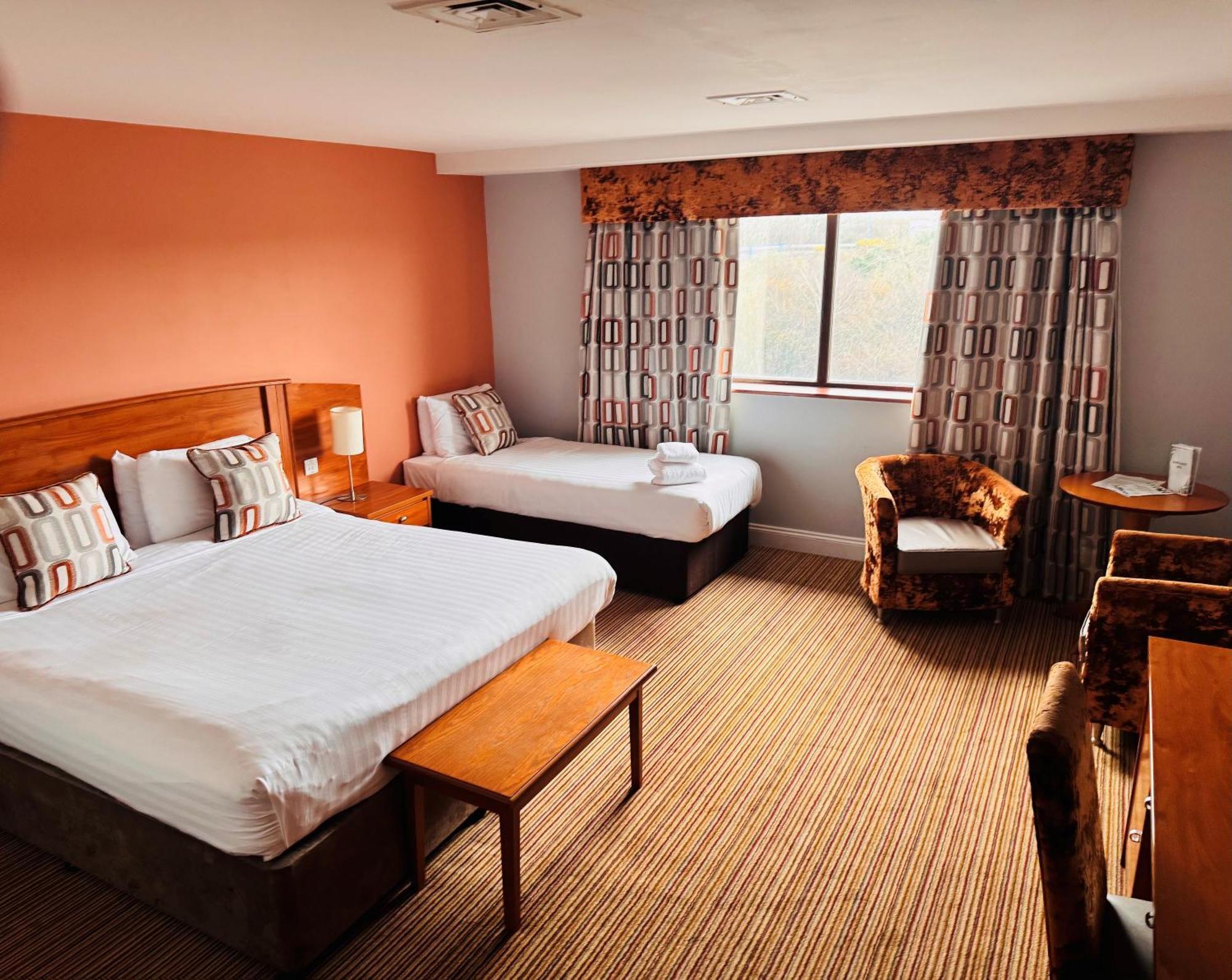 Blanco'S Hotel Port Talbot Eksteriør billede